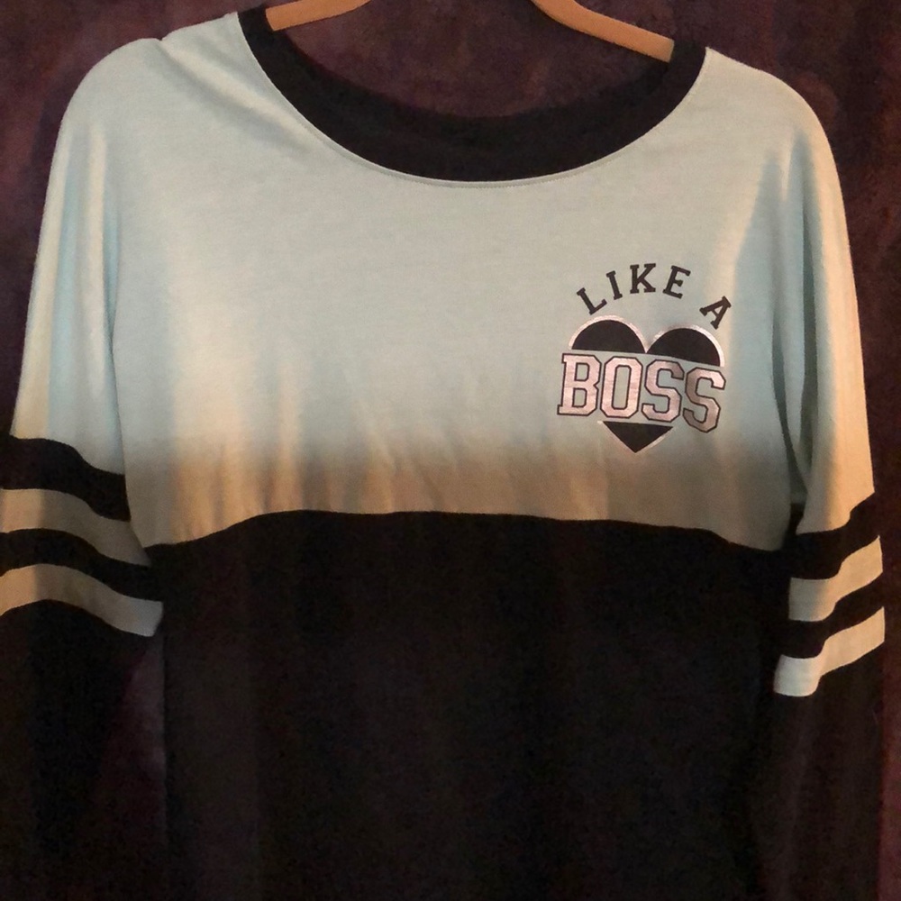 Long sleeve t-shirt